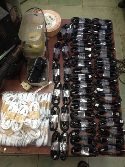 ServiceFones : Pin lumia chính hãng - 0965.9999.81 Luật - 3